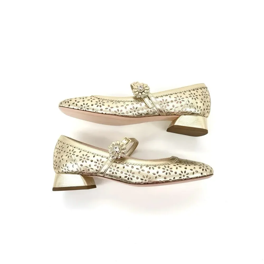 NIB Roger Vivier Tres Vivier 25 Pumps EU 37 US 7 Gold Leather Mary Jane $1,695